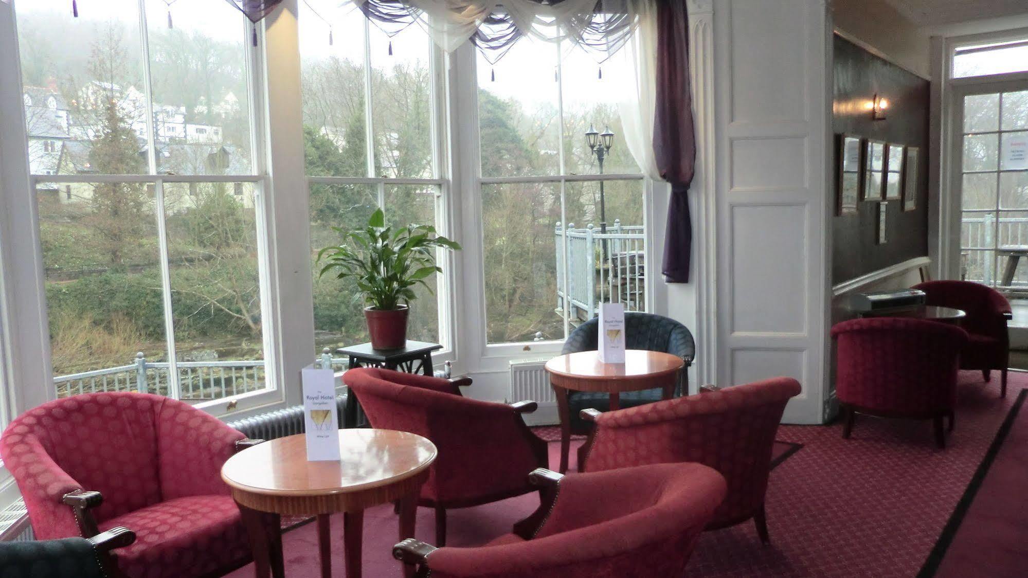 The Royal Hotel Llangollen Exterior foto